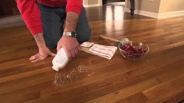Use powder to eliminate squeaky wood floors - Best Home Gear