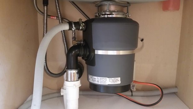 how to remove dishwasher drain hose from garbage disposal