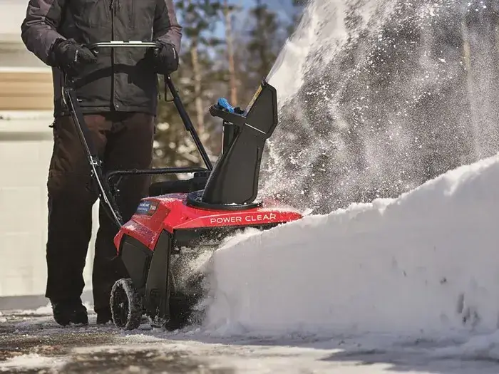 Toro Snowblower - Best Home Gear